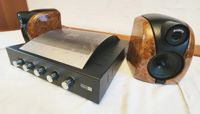 Sintema de áudio HI-FI importado.- Cód. 633 -