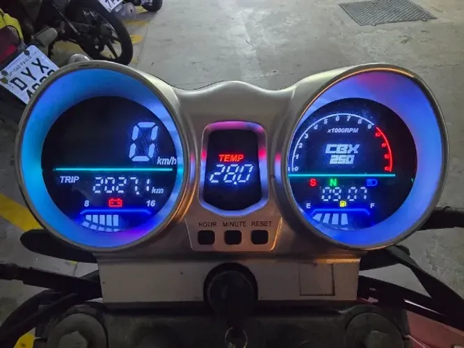 Twister 250