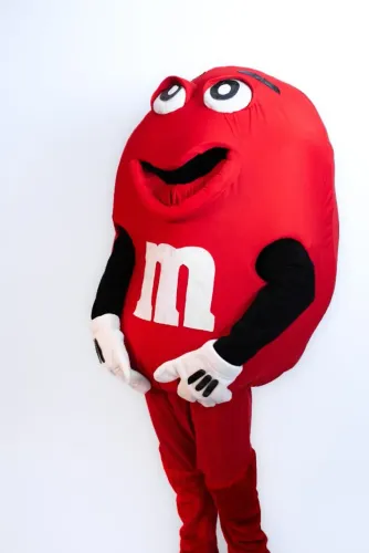 Fantasia M&M?s vermelho 