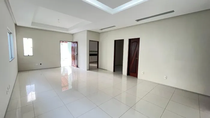 VENDA Casa Térrea em Residencial 311m² Calhau