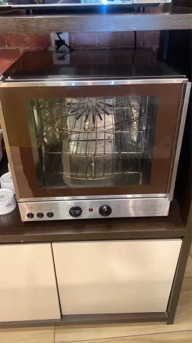 Vende-se forno eletrônico 