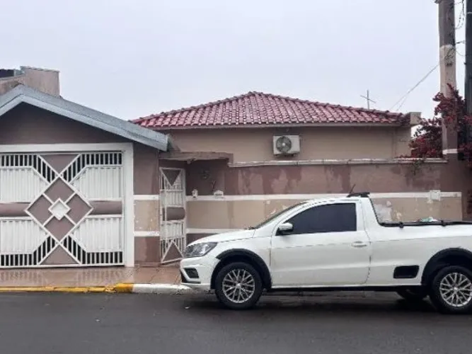 Casa 145 m² - Pompéia-SP - Rua Gov. Ademar de Barros, 97 - Conj. Habitacional Juscelino Ku