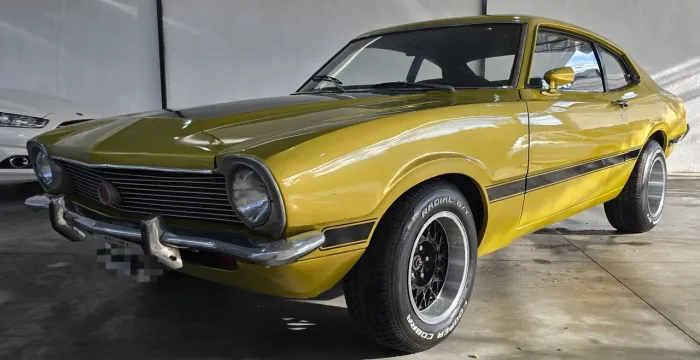 Ford Maverick Super Luxo Sedan 6 Cilindros 12V Gasolina 4P Manual 1975
