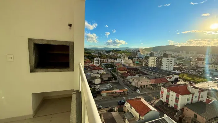 Apartamento em Areias - São José, SC