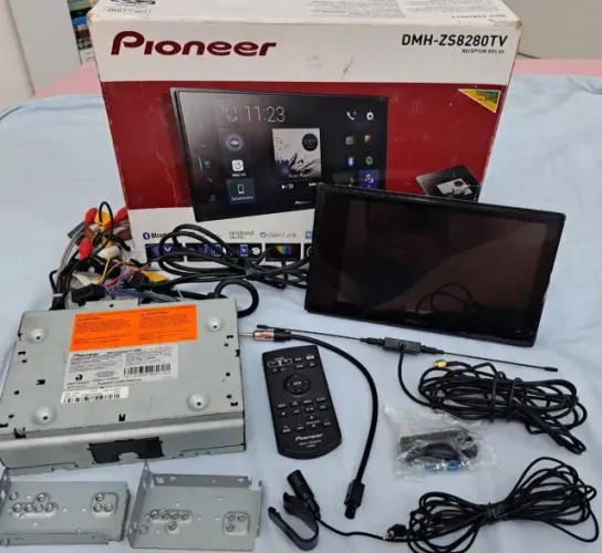 Multimídia PIONEER 8" DMH- ZS8280TV Som Automotivo 