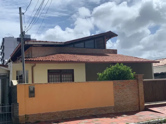Excelente opção para moradia,ou para Clínicas