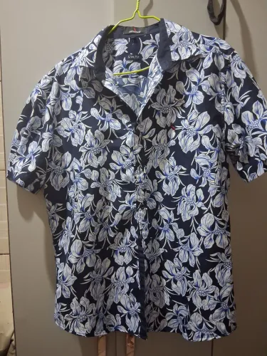 Camisa florida azul