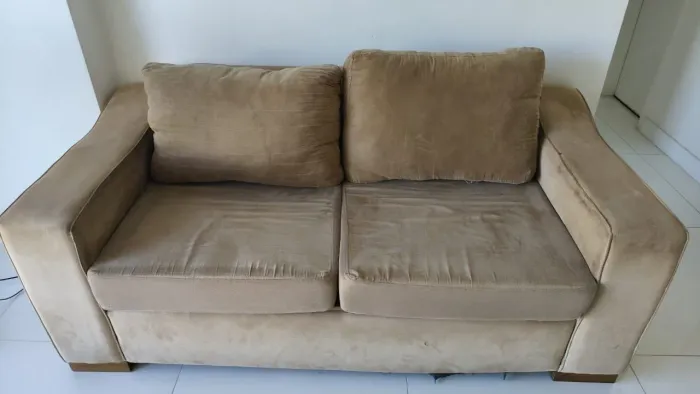 Sofá 2 lugares em ótimo estado!