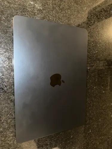 13-inch MacBook Air (M3)