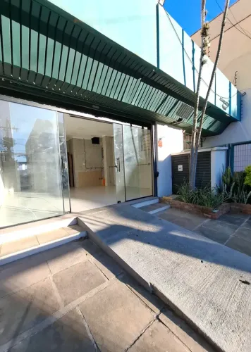 Ponto comercial/Loja/Box para aluguel possui 97 metros quadrados