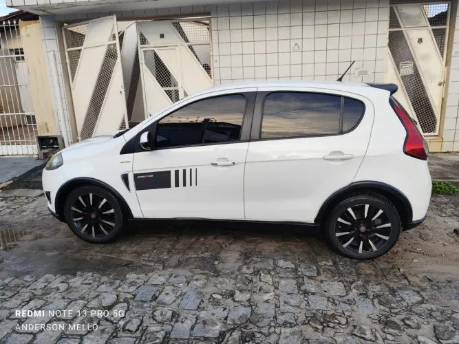 Fiat Palio Sporting Dualogic 1.6 Flex 16V 5P 2013