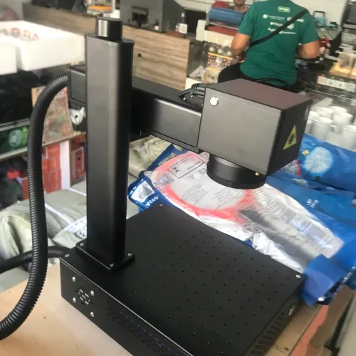 Máquina para Gravação a Laser 20w Garrafas e copos personalização 