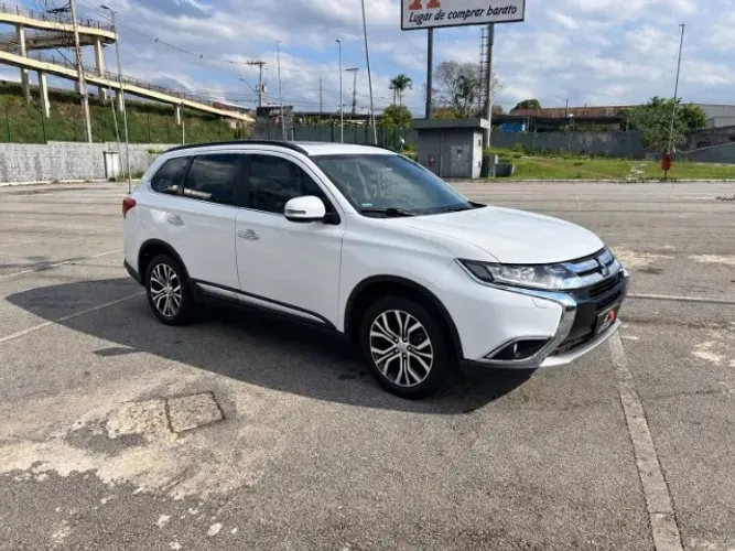 Mitsubishi Outlander 2.2 165cv Diesel Aut. 2016