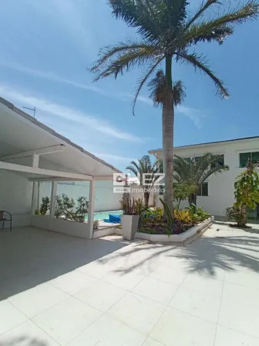 Casa no Condomínio dos Pássaros com Piscina, Área Gourmet e 3 Quartos