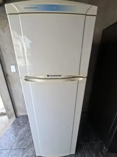 Geladeira Continental Dúplex 370litros (127volts)