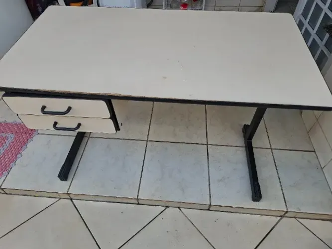 Escrivaninha 