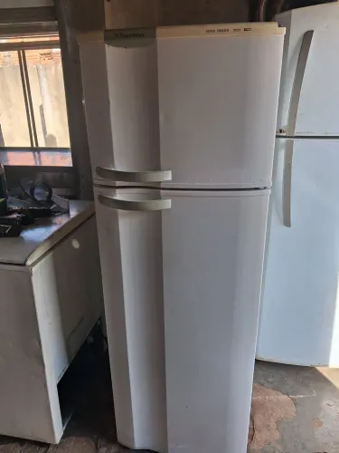 Geladeirinha electrolux