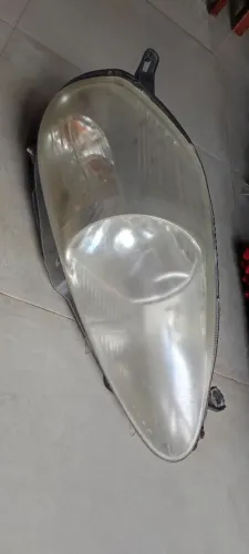 Farol Fiat Punto 2007 2013 Lado Direito