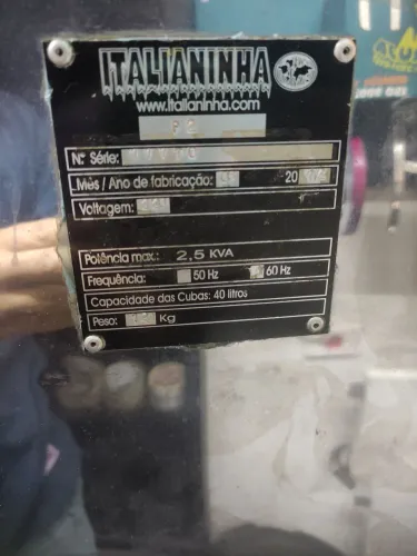 Máquina de sorvete expresso Italianinha