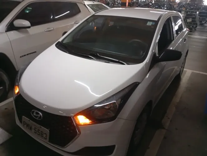 Hyundai HB20 Unique 1.0 Flex 12V Mec. 2019