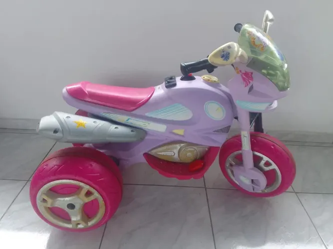 Moto elétrica Bandeirantes