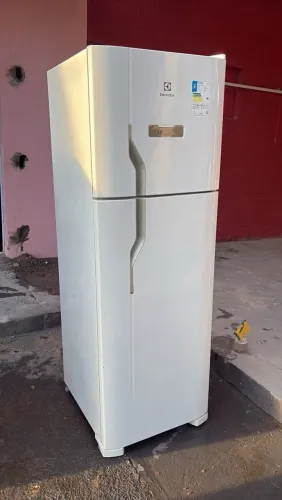 Geladeira Electrolux frostfree