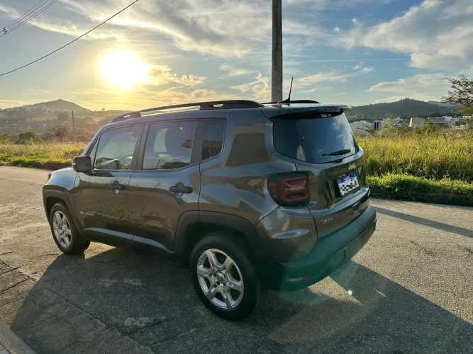 Jeep Renegade Sport T270 1.3 TB 4X2 Flex Aut. 2022
