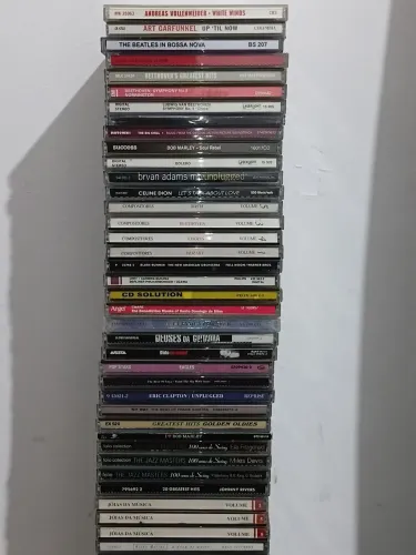 CD's 83 originais só internacionais Blues Jazz Pop Rock Soul oportunidade $10 cada cd