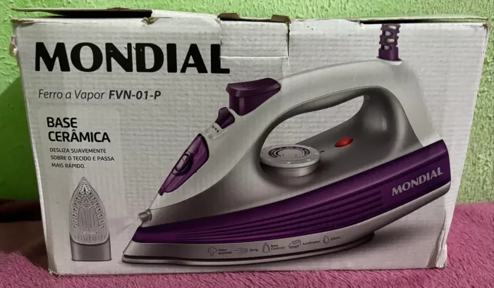 Ferro a Vapor Mondial Base Cerâmica - Excelente Estado!