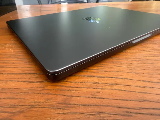 Apple Macbook Pro 14 M3 Pro Mrx33ll/a Space Black 18gb