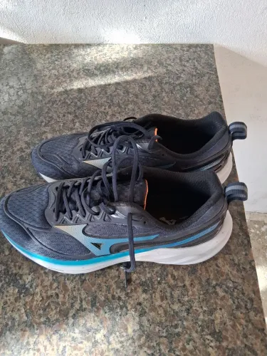 Tenis Mizuno Space 5