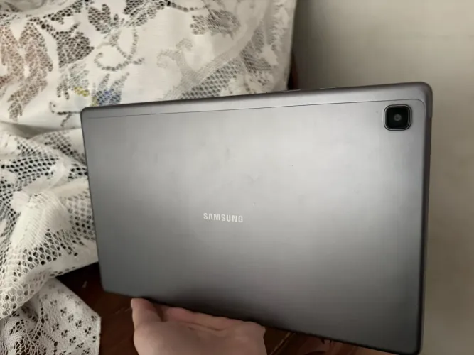 Samsung Galaxy Tab A7 64 GB - Excelente Estado