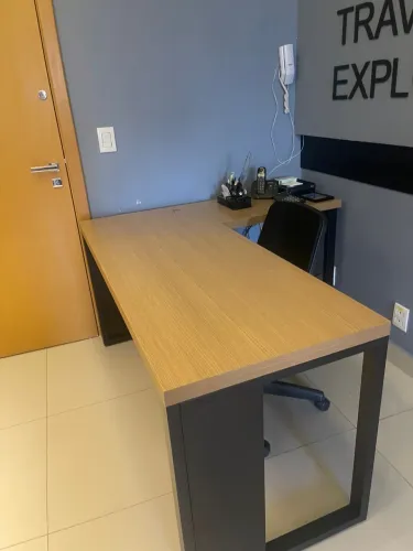 Combo 4 mesas de escritório, estações de trabalho+ mesa em L+ mesa de reuniões
