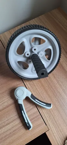 Roda abdominal + hand grip
