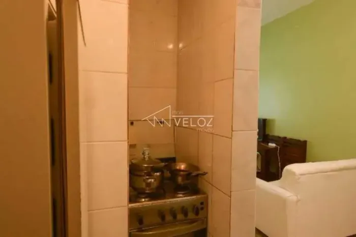 Apartamento : Padrão / Residencial / Catete