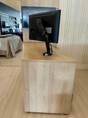? MÓVEIS PLANEJADOS DE SHOWROOM - MESA DE ATENDIMENTO! ?