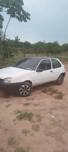 Ford Fiesta GL 1.0 3P 2001