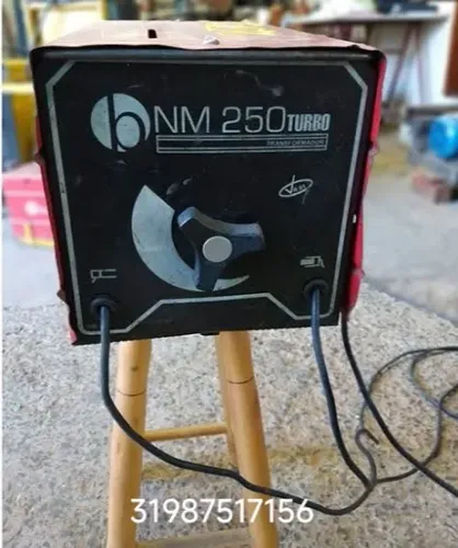 Máquina de solda profissional
