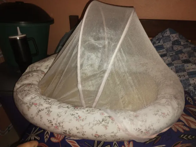 Vende-se ninho de menina usado mas bem conservado retirada na marambaia
