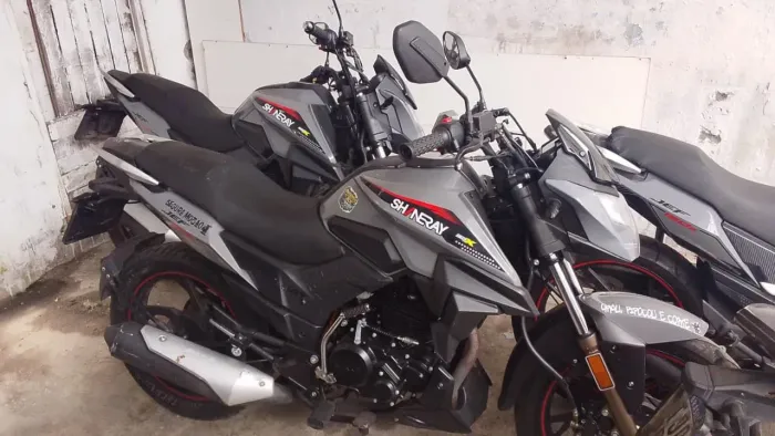 *Moto recuperada de financiamento alugada