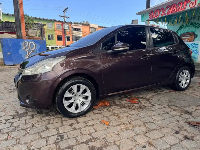 Peugeot 208 Active/active Pack 1.5 Flex 8V 5P 2014