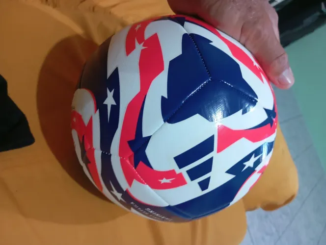 Bola 