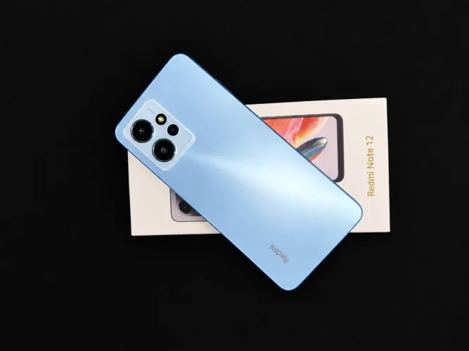 Redmi Note 12 128gb + 8Gb ram