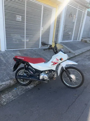 Pop 110 nova única dono 