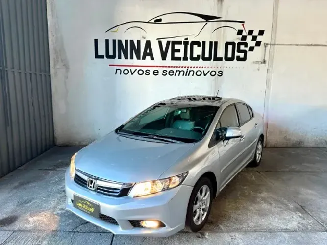 Honda Civic Sedan EXS 1.8/1.8 Flex 16V Aut. 4P 2013