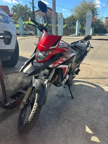 xre 300 impecável