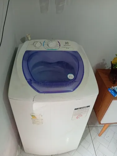 Máquina pra consertar pra vender logo.