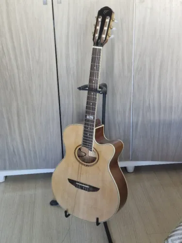  Violão Tagima Vegas Eletroacústico - Com capa, suporte e cabo!