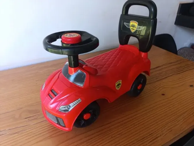 Carrinho Andador Infantil Vermelho C/ Buzina Castela Peso 18kg - Semi Novo