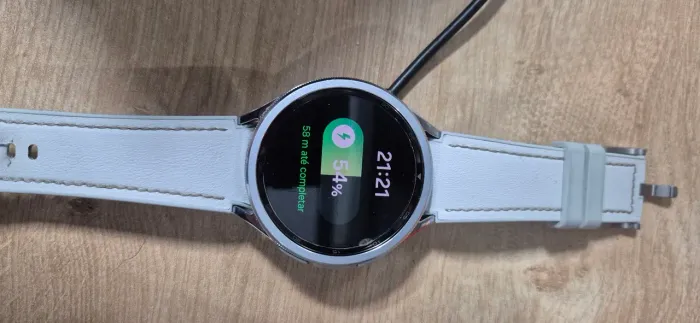 Samsung Galaxy Watch6 Classic LTE | Impecável e Completo